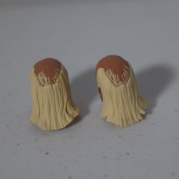 2 Mattel WWE Ultimate Edition Hollywood Hulk Hogan Heads Wcw nWo - Picture 2 of 3